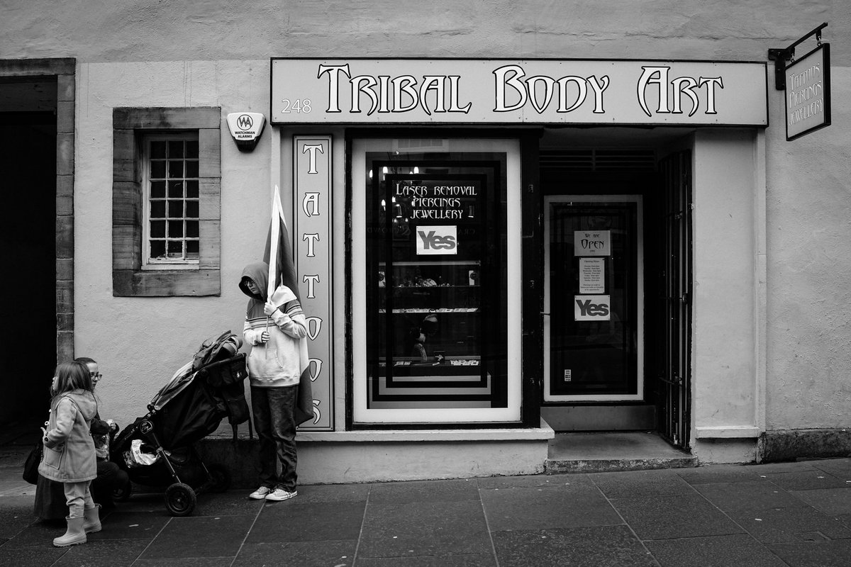 Due to losing my last account i was unable to post any images from the Indy march in Edinburgh in Oct.Here's a small selection, again concentrating on the individuals rather than the collective.As always, if you spot anyone you know, let me know and I'll send a hi-res copy.