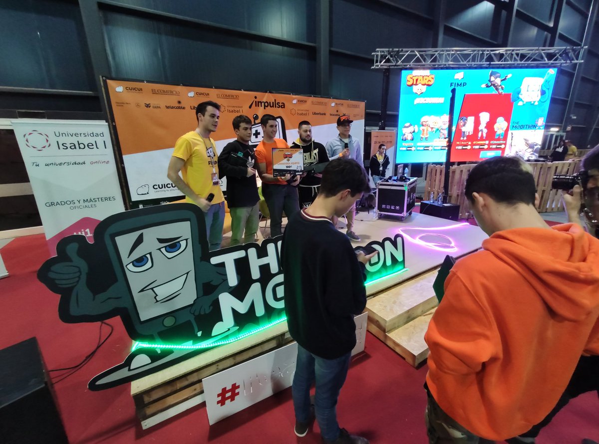 FIMP_es's tweet image. ¡Por aquí tenemos al equipo ganador de @BrawlStarsES!

¡Enhorabuena chicos! 🏆