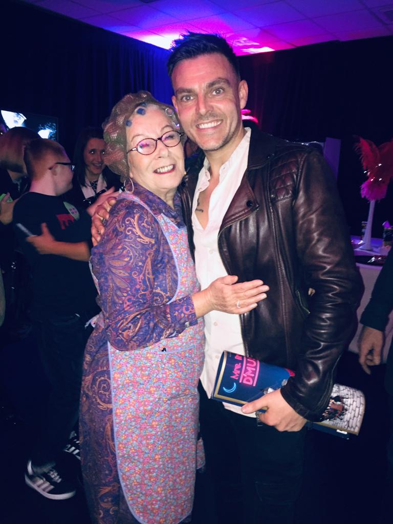 Was so great to be reunited with these two <a href="/RYANMCS/">RYAN Mc SHANE</a> <a href="/ClionaHagan/">Cliona Hagan</a>