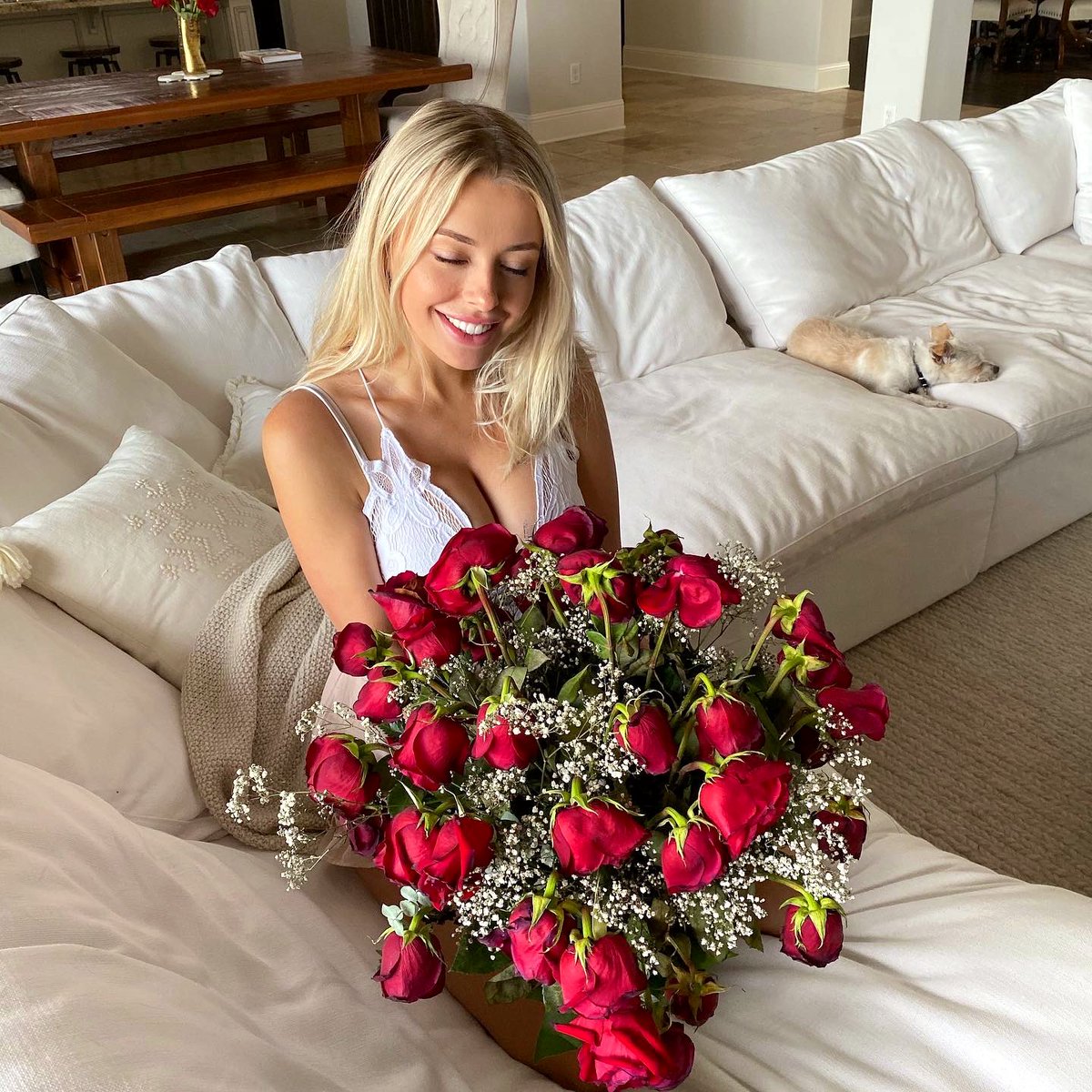 CorinnaKopf's tweet photo. it’s almost my birthday 🤯 https://t.co/9IYOxrkZhi