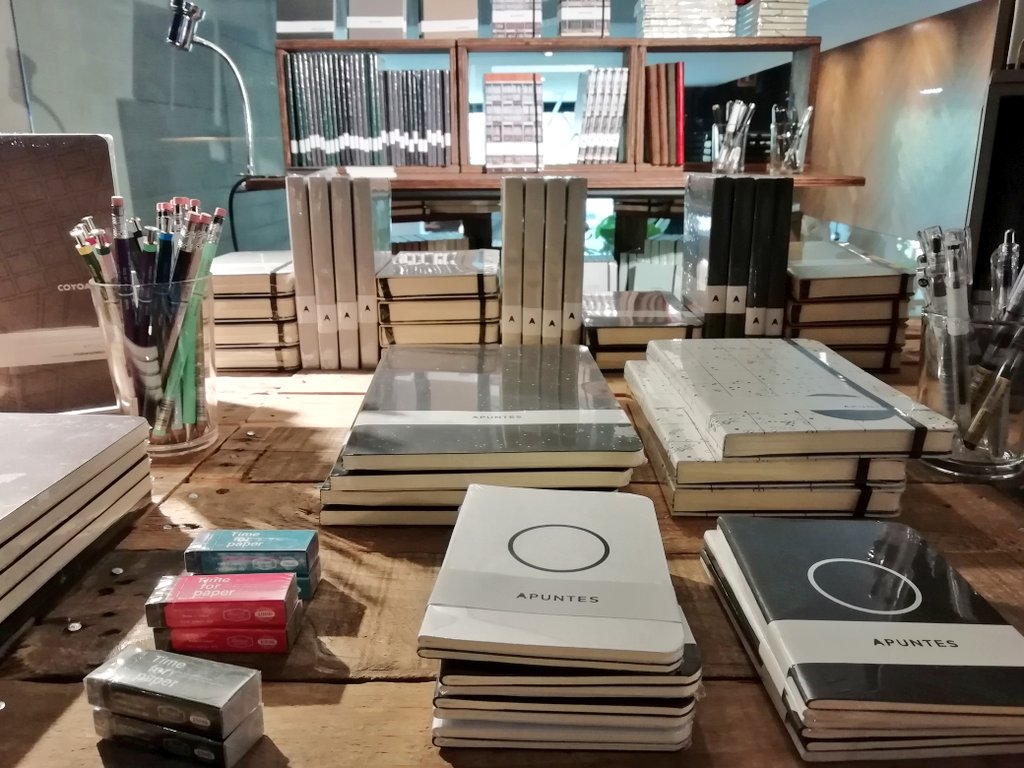 TimeOutMexico's tweet photo. Consiente a tu piel con los productos de @Basatialquimia, llévate una libreta de Apuntes y checa los dieños de Nomadict Bags y Amila Design en #MiscelaneaTimeOut https://t.co/LA67AqaRxa