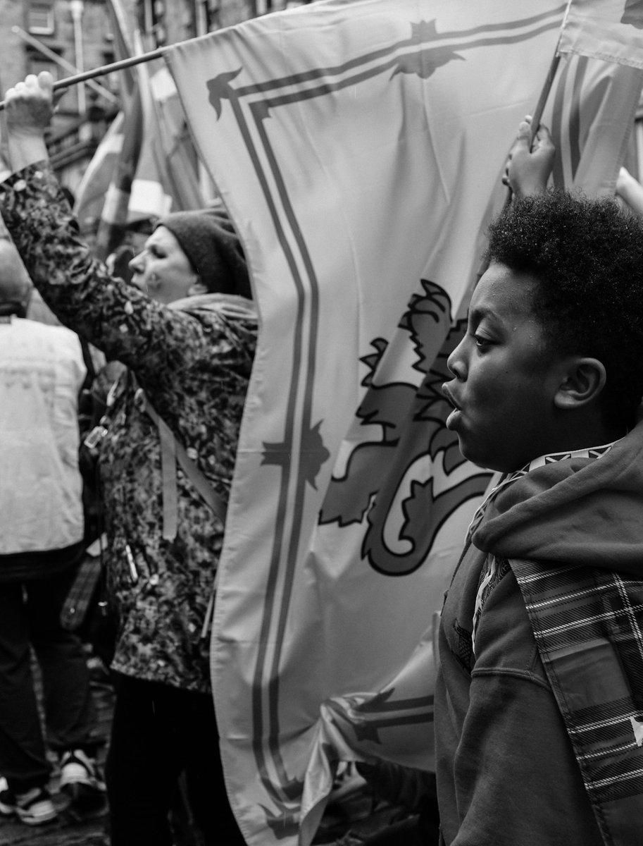 Due to losing my last account i was unable to post any images from the Indy march in Edinburgh in Oct.Here's a small selection, again concentrating on the individuals rather than the collective.As always, if you spot anyone you know, let me know and I'll send a hi-res copy.