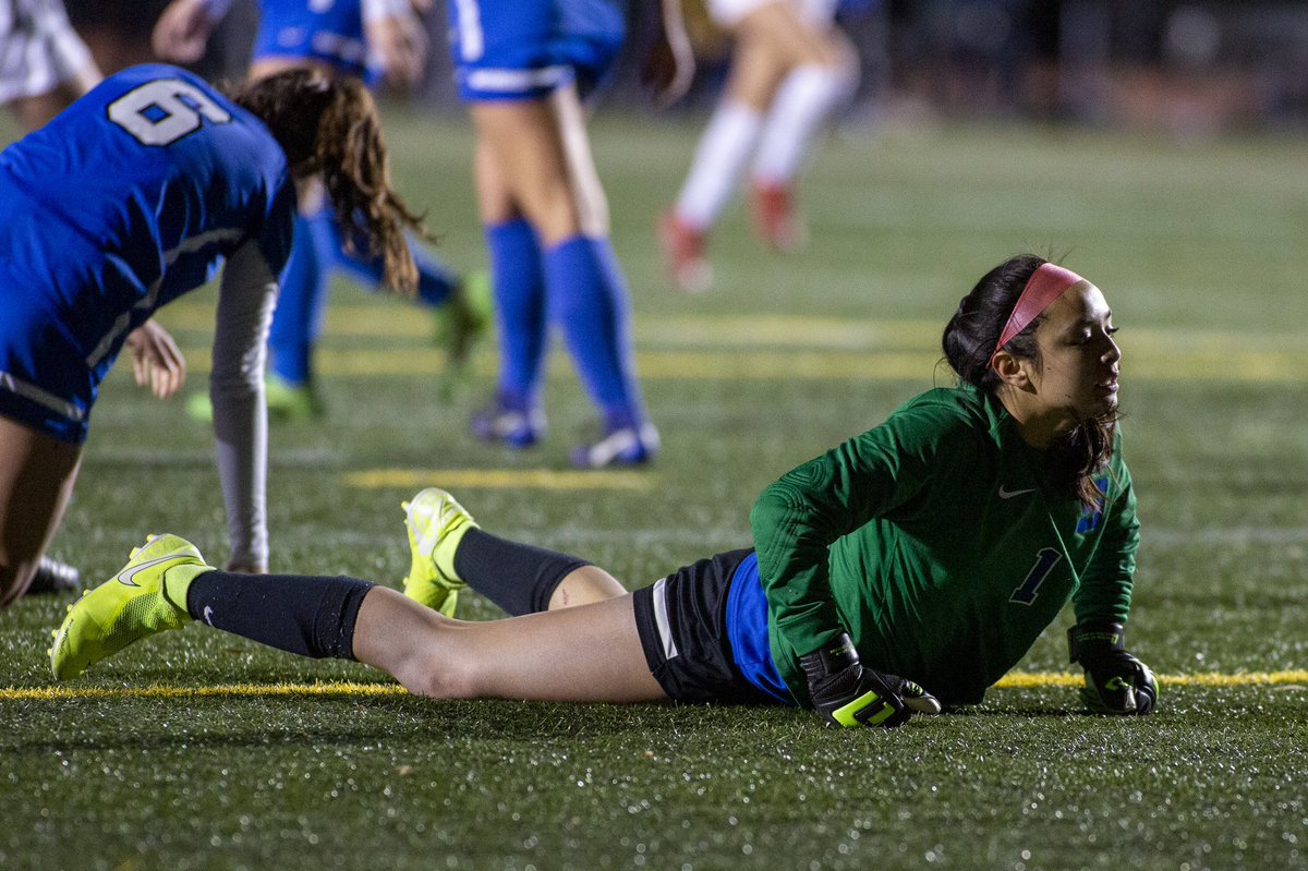 Bragging rights belong to the Tomahawks. Junior Sam Forrest scored with 5 minutes left to play to lift  @GburyAthletics over Southington 1-0 in the girls Class LL championship game. “I had to do it for them.”  https://www.courant.com/sports/high-schools/hc-sp-southington-glastonbury-girls-soccer-20191123-20191124-4nbtfpsytfedber6jmm2uigcgy-story.html#nt=oft-Double%20Chain~Feed-Driven%20Flex%20Feature~breaking-feed~unnamed-feature~~3~yes-art~automated~automatedpage