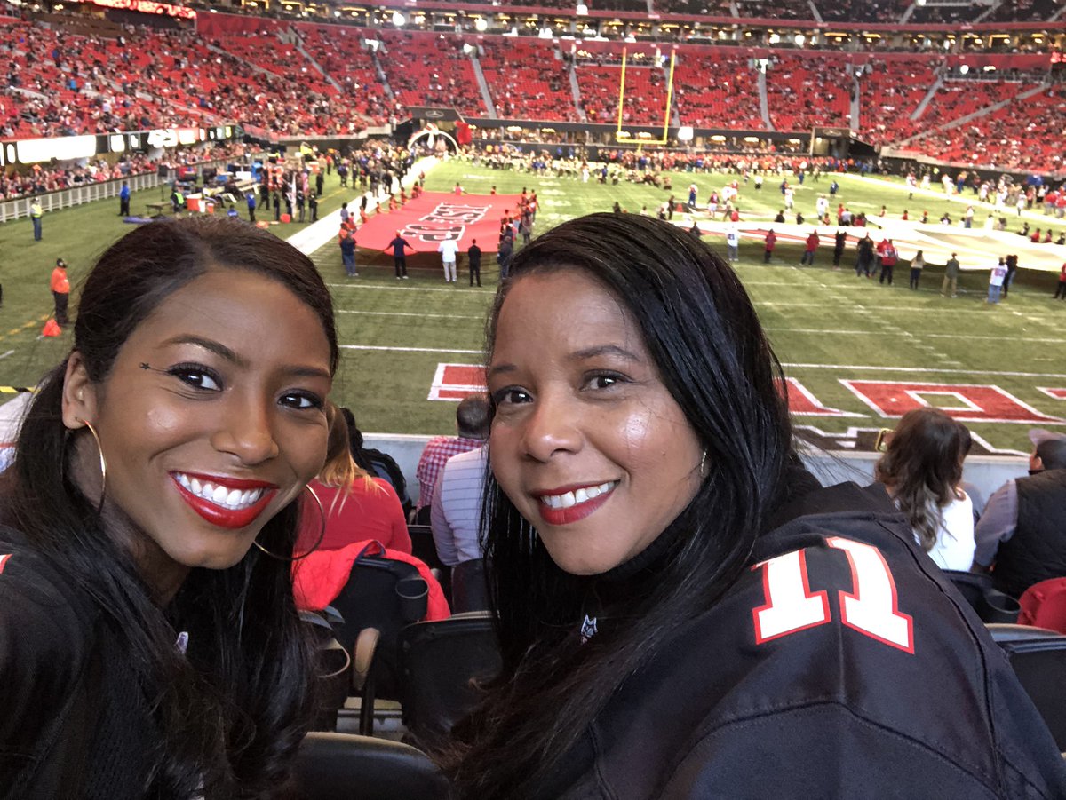 MsSdotCarter's tweet photo. #FALCONSHBDBUCS19 https://t.co/gzQICgPMSS