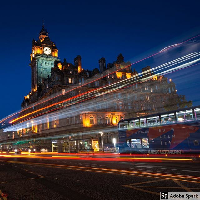 EdinburghLBB's tweet photo. The Balmoral Hotel on Princes Street looking magnificent as the background to light trails.
.
.
.
#edinburgh #edinburghscotland #edinburgh_snapshots #edinburghcity #edinburghlife #edinburghstyle #edinburghstory #luxuryedinburgh #edinburghhighlights #edin… https://t.co/MJkz5DTqJ4 https://t.co/HDDR03kmWc