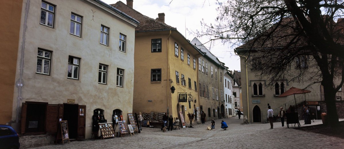 Vlad Dracul will even mint Wallachian silver coins in his name in Sighisoara/Schaessburg & several documents show bossing around the Saxons... yellow house below is said to have been his residence & place where his sons Vlad & Radu "Draculea" were born cca 1431 & 1435.