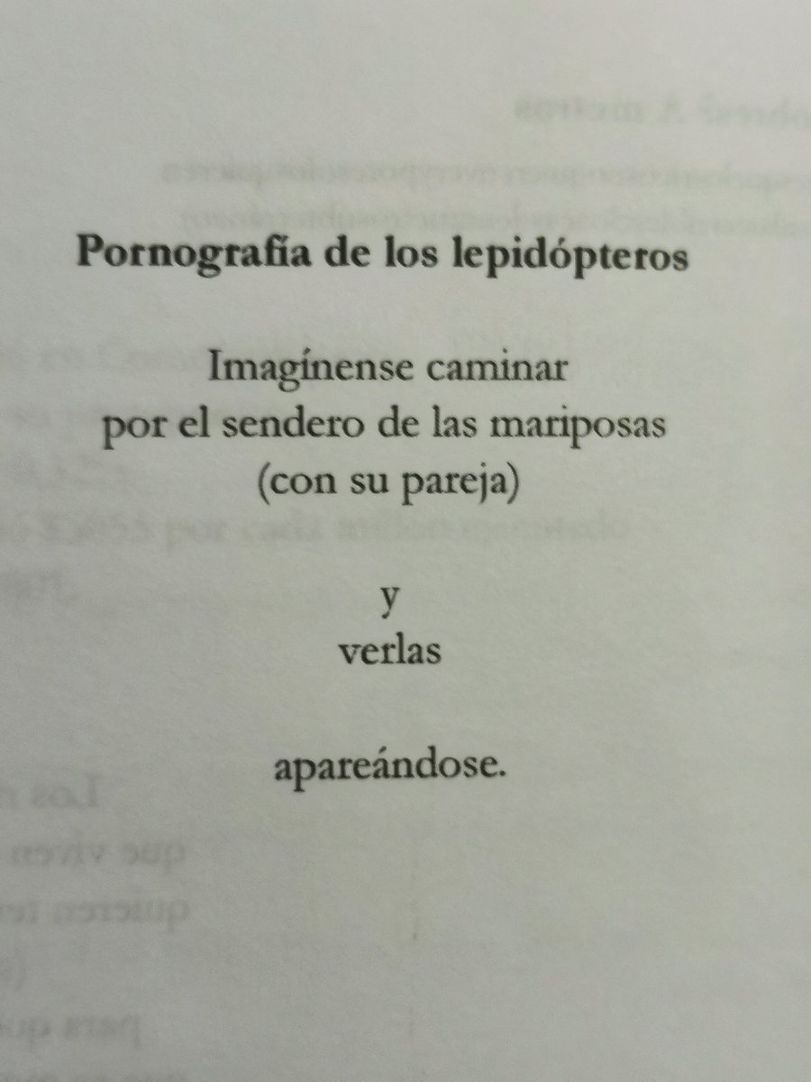 astridavila's tweet photo. Para cambiar de tema en la justa medida, les presentamos la segunda edición (aumentada, revisada y con epílogo y biografía) de la primera obra poética de @EnriquePenalosa. Consígala en su cacerolazo más cercano. @lajaulapublica https://t.co/Qslo5T1mEI