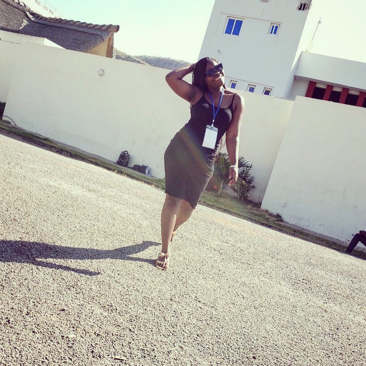 AdoudeLeynna's tweet image. « Joindre l’utile à l’agréable »
Cette maxime n’a jamais été aussi vraie pour moi, que lors de ce #BlogCamp228 
Quatre jours de purs délices, de belles rencontres, de nouvelles connaissances, de bons moments.
Voyez vous comment Defalé me va si bien?