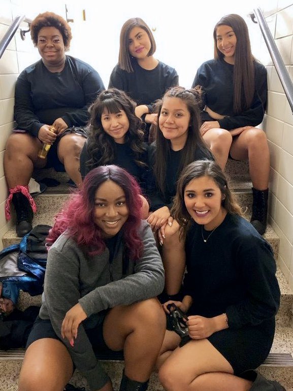 UTA_GAMMA's tweet image. Say hello to our new baby panthers, Ship R.E.S.I.L.I.E.N.C.E. 😍😍😍
These womxn have put in WORK through this semester and are now able to proudly hold up their signs and represent our beautiful sxsterhood 💪💖💜 
HUGE thank you to everyone who came out to support! #Fall19 #Neos