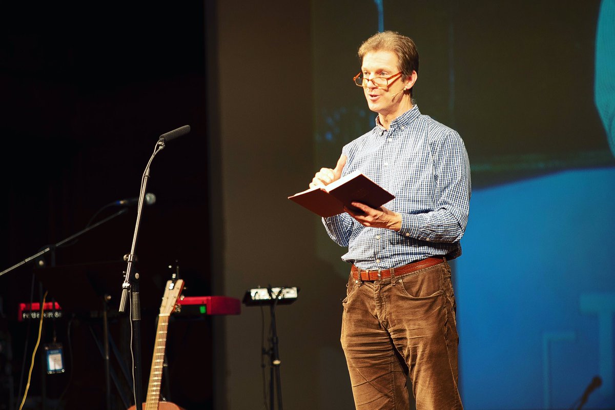 We loved hearing Vaughan Roberts unpack the book of Habakkuk for us yesterday! We hope you did too!
#cotsbiblefest19