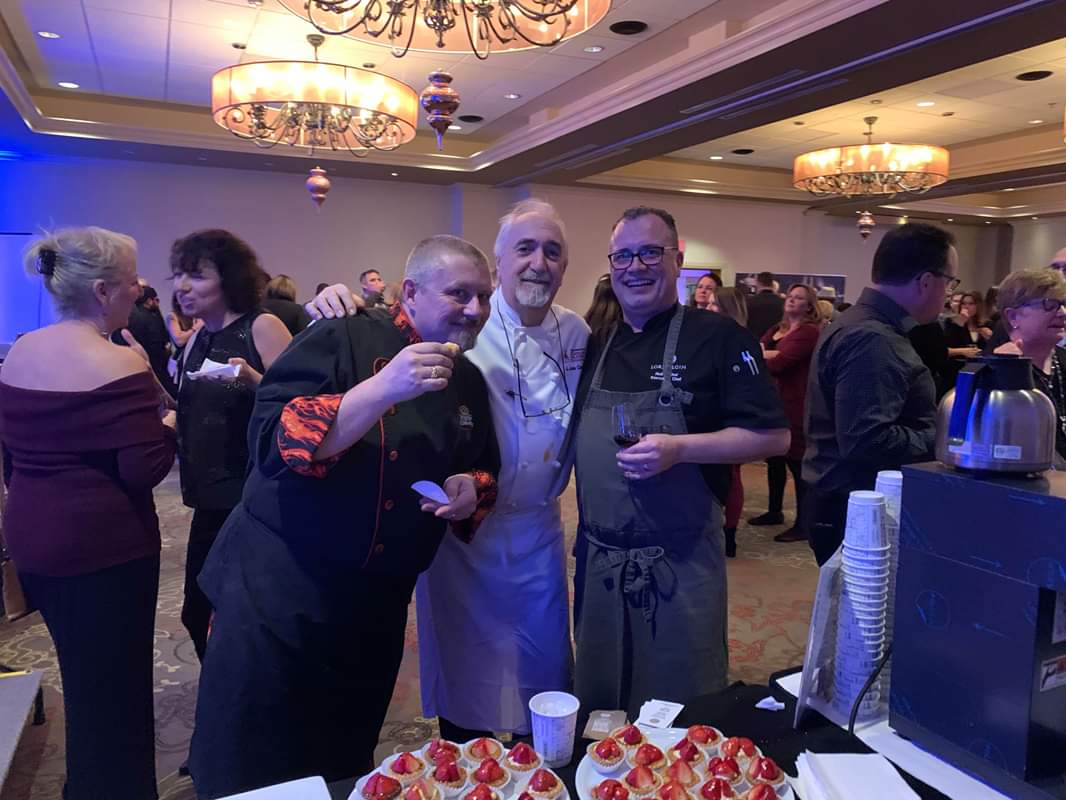PGI_613's tweet photo. This week we participated in the Hope for Bahamas fundraiser at the Holiday Inn & Suites in Kanata!
.
.
We were happy to be apart of such a wonderful event for a good cause, raising over $50,000!
.
.
#hopeforbahamas #holidayinn #pgi #preston #fundraiser #charity #pastries https://t.co/UOnAGENmkL