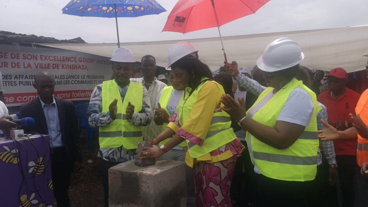 Laeticia Hashtag On Twitter