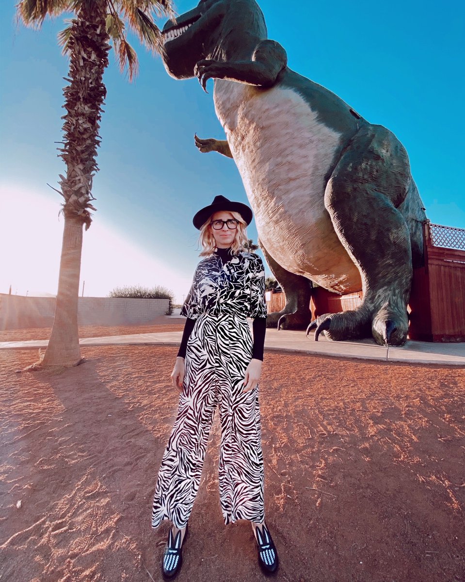fancytreehouse's tweet image. So excited for the new @DisneyPlus show, “The World According to Jeff Goldblum” and I had SO MUCH FUN recreating one of his iconic Zebra outfits. Watch the show now ONLY on #DisneyPlus! Sign up at di.sn/60071zo9X #ad