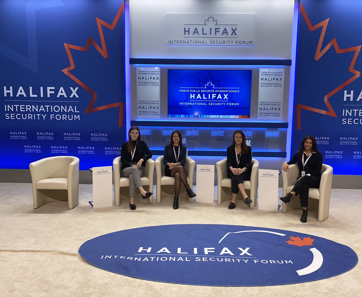 VanessaFerg's tweet photo. Just wrapped up my third year volunteering at #HISF2019 This year was special as the #JohnMcCainPrize for Leadership in Public Service was awarded to the people of #HongKong  

An important tribute to Hong Kong &amp; everyone around the world fighting for freedom, justice &amp; democracy https://t.co/oy0AjK5Skz