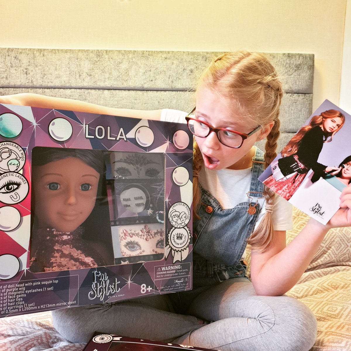 MMoonicorn's tweet photo. I can not wait to become a stylist 🤗  Lola is going to be my first model 🤩 Isnt she beautiful....♥️ she has interchangeable wigs and magnetic lashes 💕  @imagirlybrand♥️ #gifted #imagirlybrand #imagirlyuk #createdbykids4kids #christmaspresent #IMSTYLIST #stylinghead https://t.co/MG8ESVVury