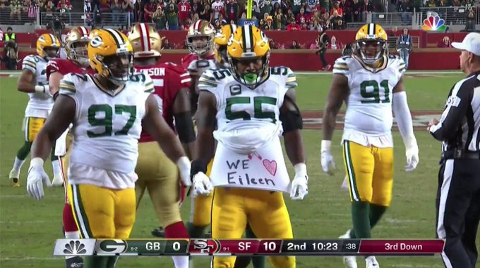 A member of the Packers equipment staff's mom has cancer. Za'Darius Smith made sure he was gonna shout her out if he got a sack tonight.

Well done. ❤️