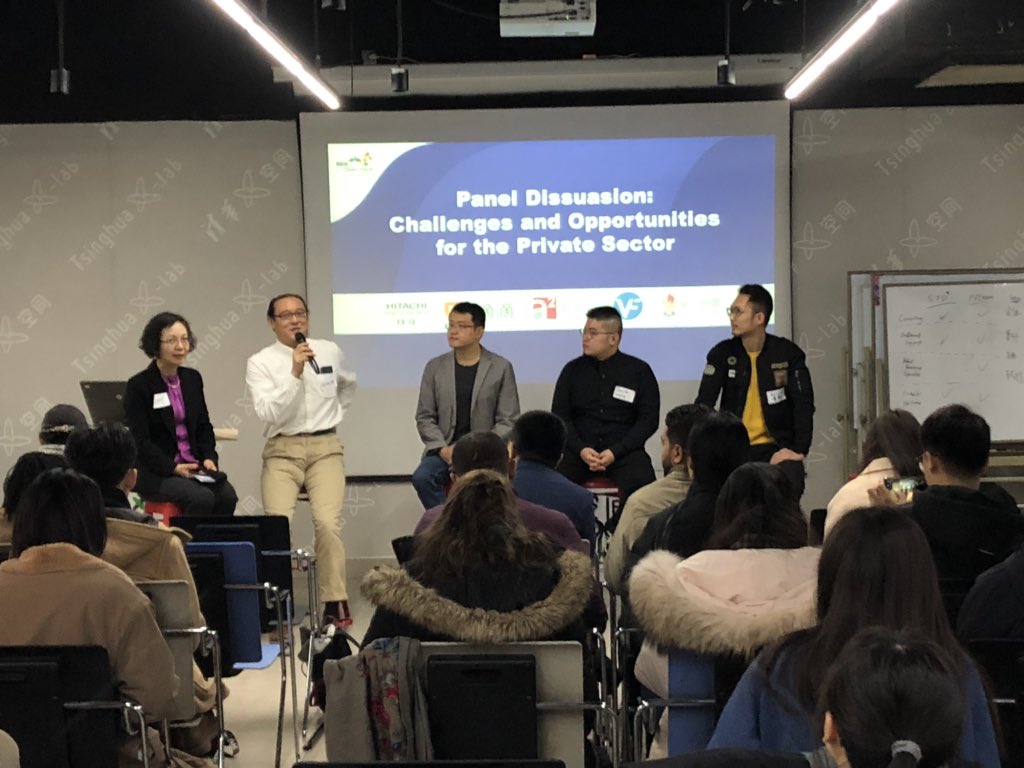 sdgopenhack's tweet image. panel discussion with our corporate sponsors : @HitachiGlobal, Didi, VF, @ApplySquare, @seeedstudio