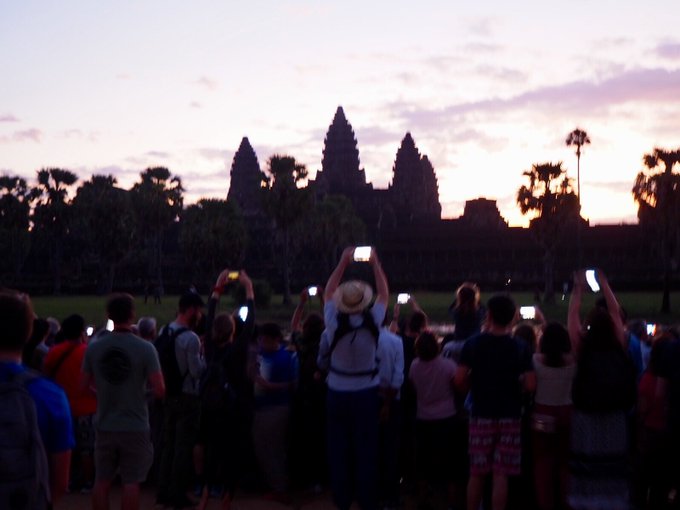 アンコールワットのtwitterイラスト検索結果 古い順