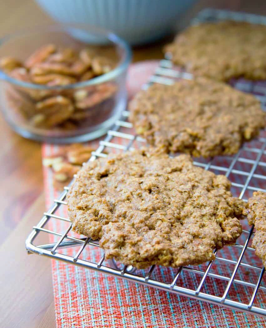 Pecan Drop Cookies are always a HUGE hit – they taste just like pecan pie filling!

You’ll definitely want to make these this week, and keep making them all holiday season: gfreefoodie.com/pecan-drop-coo…

(They’re naturally grain &amp; #dairyfree!)
