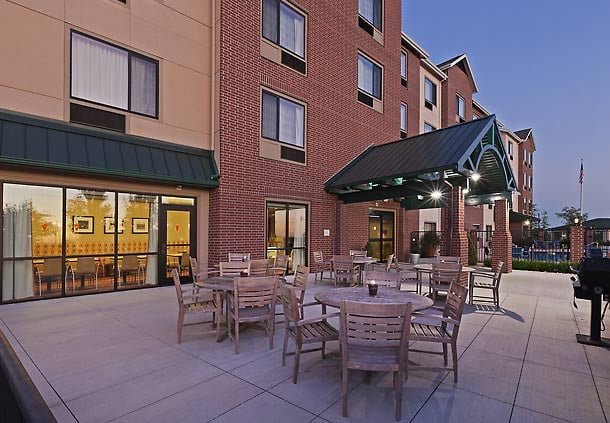 TheTravelSchmo's tweet photo. TownePlace Suites Tulsa Broken Arrow provided incredible service to our client throughout his stay. Nice clean rooms and a friendly staff. We recommend this property highly.  #socialmediamarketing https://t.co/iTpaAygTXp