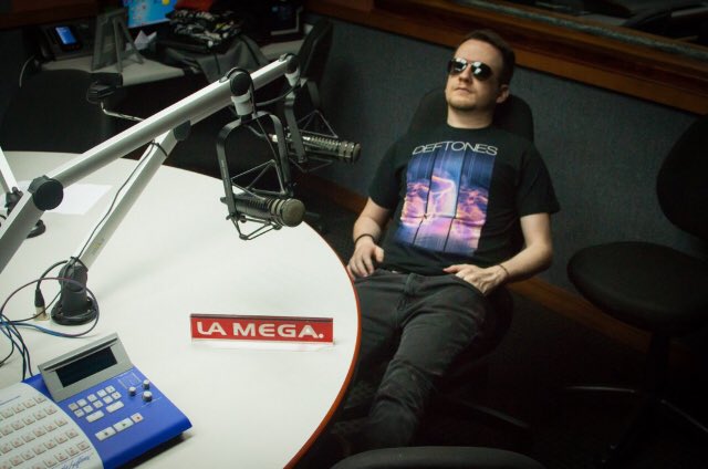 Desde las 7:00 p.m., <a href="/maxmanzano/">Max Manzano</a> nos trae un especial de dos horas, de bandas de culto que han pasado por la historia de FNB que todo seguidor del rock venezolano debería conocer.

Atentos en minutos, por @lamega107. 

bit.ly/2QO3F6e