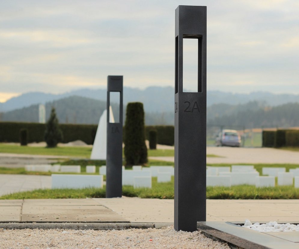 Park #LED outdoor light, designed and produced by ATRIVA. Made from pure aluminium with dry-powder coating.
You can see more of our products at: atriva-kandelabri.si #lighting #led #park #cementery #Aluminum #urban #urbanfurniture #photography #design #light #lights #outdoor