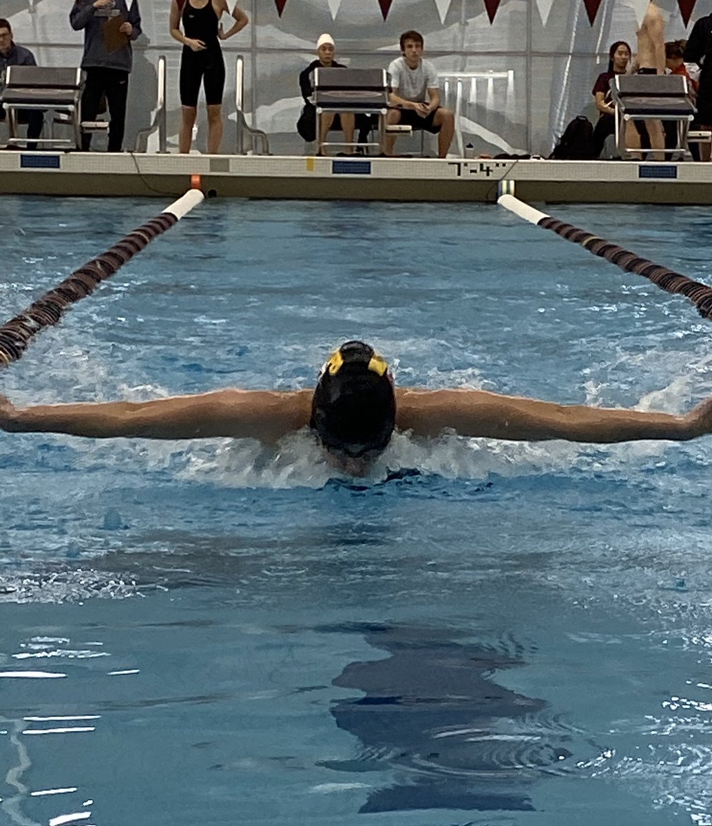 valposwim's tweet photo. First Final Event Girls 400 IM just finished
Maddie Wilson: 5:19.28
Soph-A-🥖 Morelock: 4:47.85
Great job girls!! https://t.co/lBiK0KSeP9