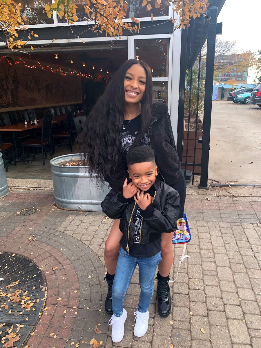 onlyonetaelor's tweet photo. Forever my baby 🤞🏽❤️ https://t.co/ItOPbMfL4i