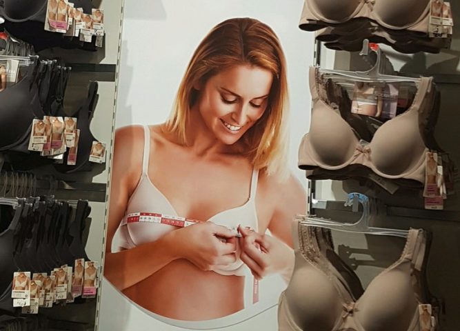 FunBeautyTips's tweet image. Free Online Bra Fitting Guide - find your true bra size in the privacy of your own home! bit.ly/362fR8v