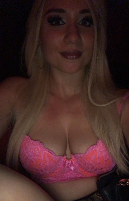 💖💖💖 good night babes!  Still working at a bar, looking forward to my bed and the new week. Kisses!! #girl<a href="/tag/girl"class="tags"><span>#girl</span></a><a href="/tag/goodnight"class="tags"><span>#goodnight</span></a><a href="/tag/night"class="tags"><span>#night</span></a><a href="/tag/berlin"class="tags"><span>#berlin</span></a><a href="/tag/clublife"class="tags"><span>#clublife</span></a><a href="/tag/bl"class="tags"><span>#bl</span></a>