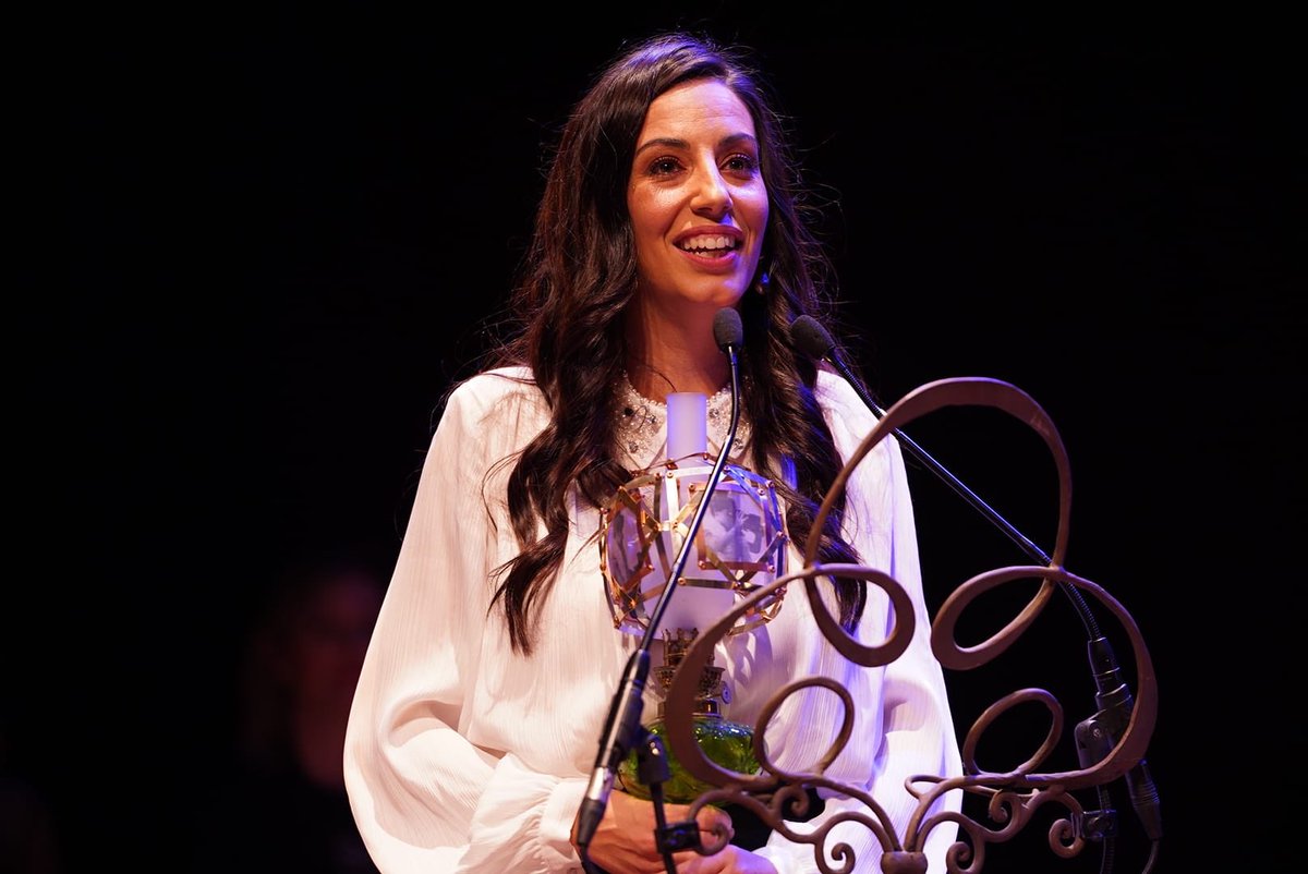 FestivalCiBRA's tweet photo. #11CiBRA | CLAUSURA

Cerramos el telón de esta 11ª edición con una gala de clausura, que una vez más, ha llenado el Palacio de Congresos “El Greco” de Toledo.

Antonio Resines, Belén Rueda, Karra Elejalde, Almudena Cid, Greta Fernández y Pol Monen entre los premiados de la noche. https://t.co/Jw3dIRmIyV