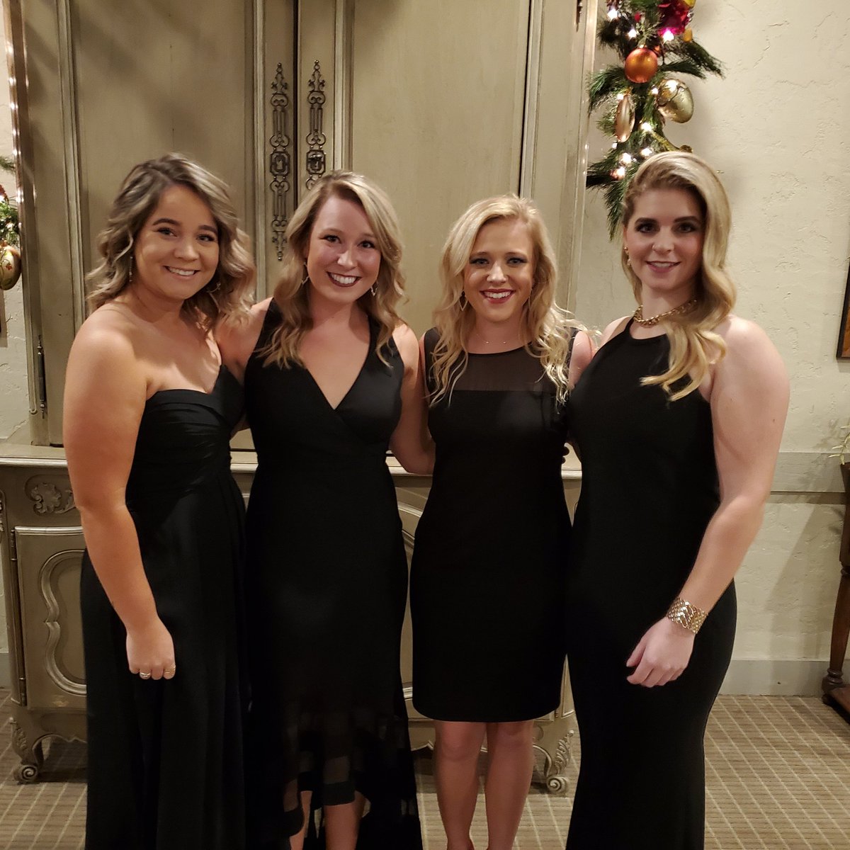 OC Eagles (@oceagles) on Twitter photo Current/former <a href="/OCEAGLESGOLF/">OklahomaChristianGlf</a> standouts (from left) <a href="/therealkategood/">kate hurst</a>, @BETTAYYYY, <a href="/shaleyjo15/">Shaley Goad</a> and <a href="/__abugal__/">Abi Rigsby</a> are at Southern Hills Country Club in Tulsa as Elizabeth is honored with the Everett Dobson Award at the annual Oklahoma Golf Hall of Fame dinner. #EaglesFlyTogether Current/former <a href="/OCEAGLESGOLF/">OklahomaChristianGlf</a> standouts (from left) <a href="/therealkategood/">kate hurst</a>, @BETTAYYYY, <a href="/shaleyjo15/">Shaley Goad</a> and <a href="/__abugal__/">Abi Rigsby</a> are at Southern Hills Country Club in Tulsa as Elizabeth is honored with the Everett Dobson Award at the annual Oklahoma Golf Hall of Fame dinner. #EaglesFlyTogether