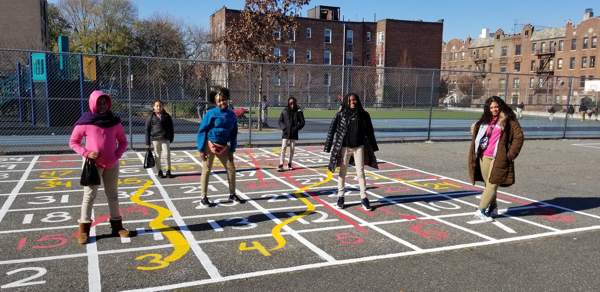 This year is almost over.  We should not wait to give thanks on Thanksgiving. Celebrate each day with gratitude. We say thanks <a href="/394kMs/">PS/MS 394K</a> for those who support our school. <a href="/newyorkcares/">New York Cares</a> <a href="/SheneanL/">Shenean Lindsay</a> <a href="/SojournerDavid/">DrSojournerDavid</a> <a href="/CSD17NYC/">District 17</a> @ScooterTompkins  <a href="/CSABKLYN/">CSABrooklyn</a> <a href="/thedegoviagroup/">Dr. Mauri de Govia</a> Thank you.