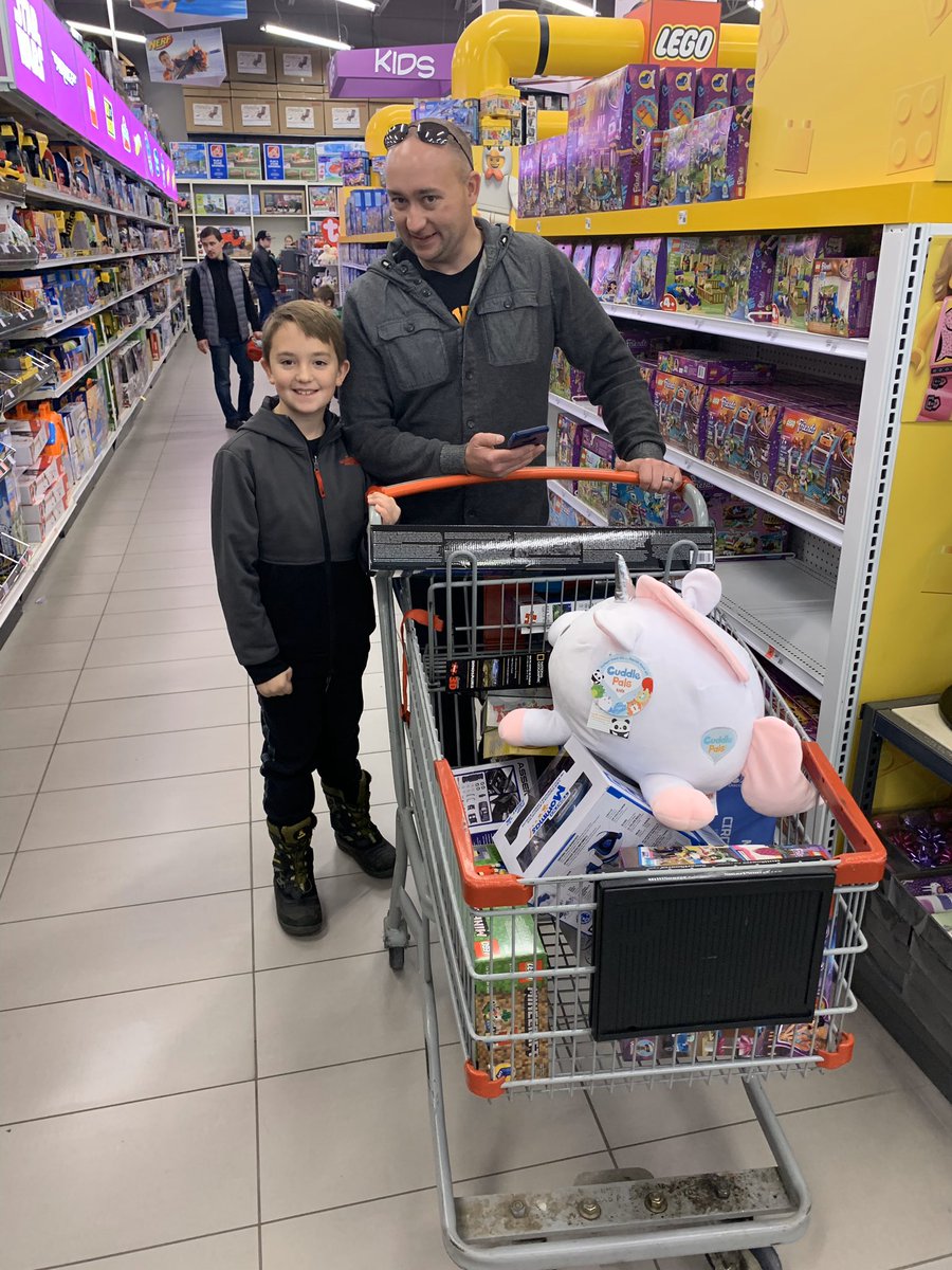 We had a great time with the Nitro Ratz crew at Canadian Tire for our annual toy shopping day in support of <a href="/SantasAnonymous/">880 CHED Santas Anonymous</a>