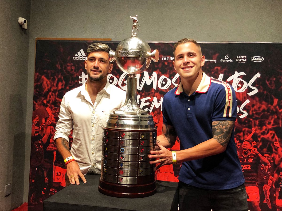 Flamengo's tweet image. Nossos gringos campeões também já chegaram! #JogaremosJuntos #VenceremosJuntos