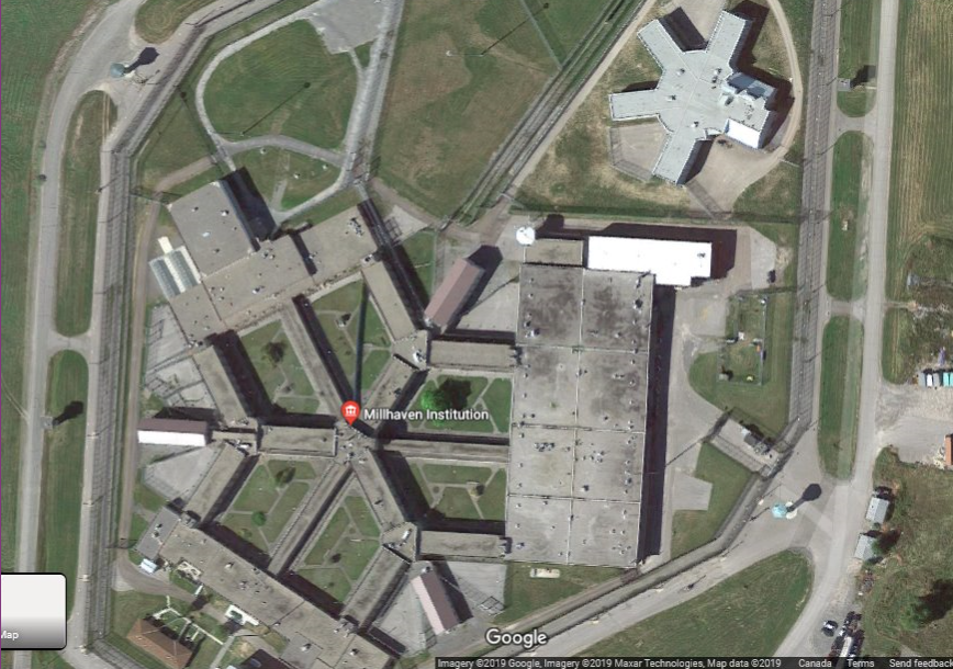 Next a famous Canadian prison. Millhaven. I think that's the one the guy escaped from in the Tragically Hip song.Its star fort shaped and right beside the water in the recharge zone.Each arm of the star is a connected area to the main hidden drain.