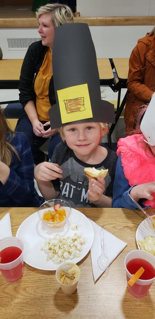 mrs_anderton's tweet photo. 1st Grade Thanksgiving Feast! We brought homemade butter & bread to share. #smilingwithfriends #feast https://t.co/auzW8WmAYT