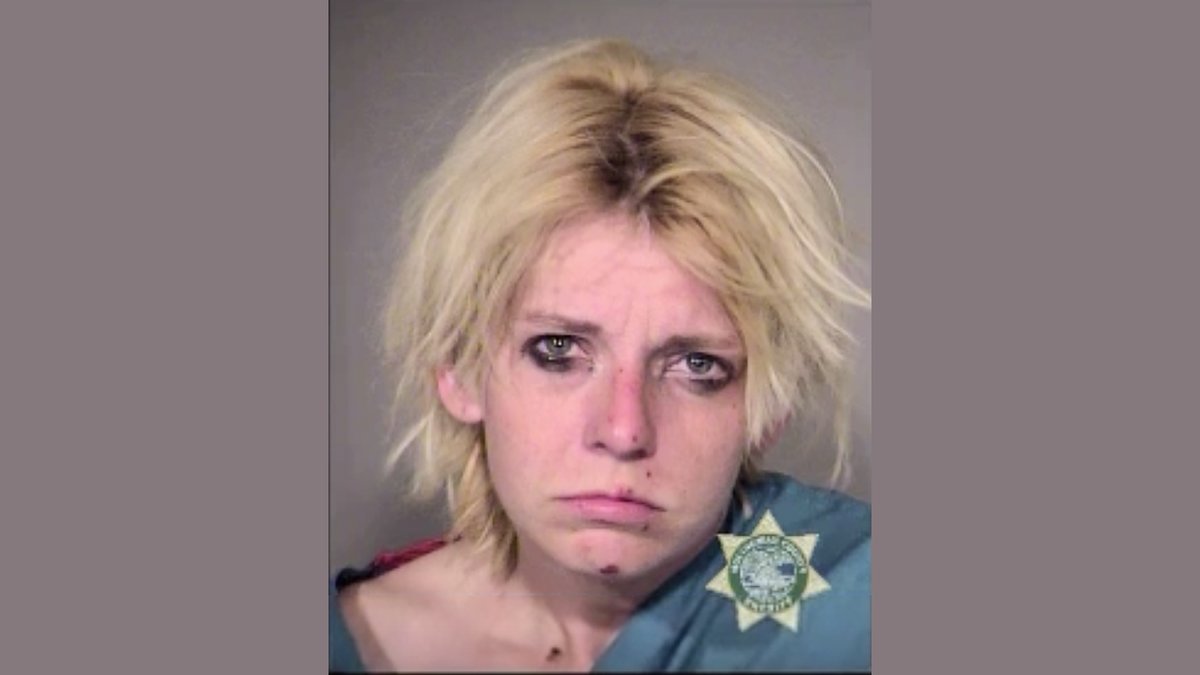 Rachel Violet Visco, 34, was arrested and charged with disorderly conduct in the second degree at a violent antifa May Day riot in 2017 in Portland. Visco has been arrested at least 60 times in Ore. and Wash. state.  #AntifaMugshots