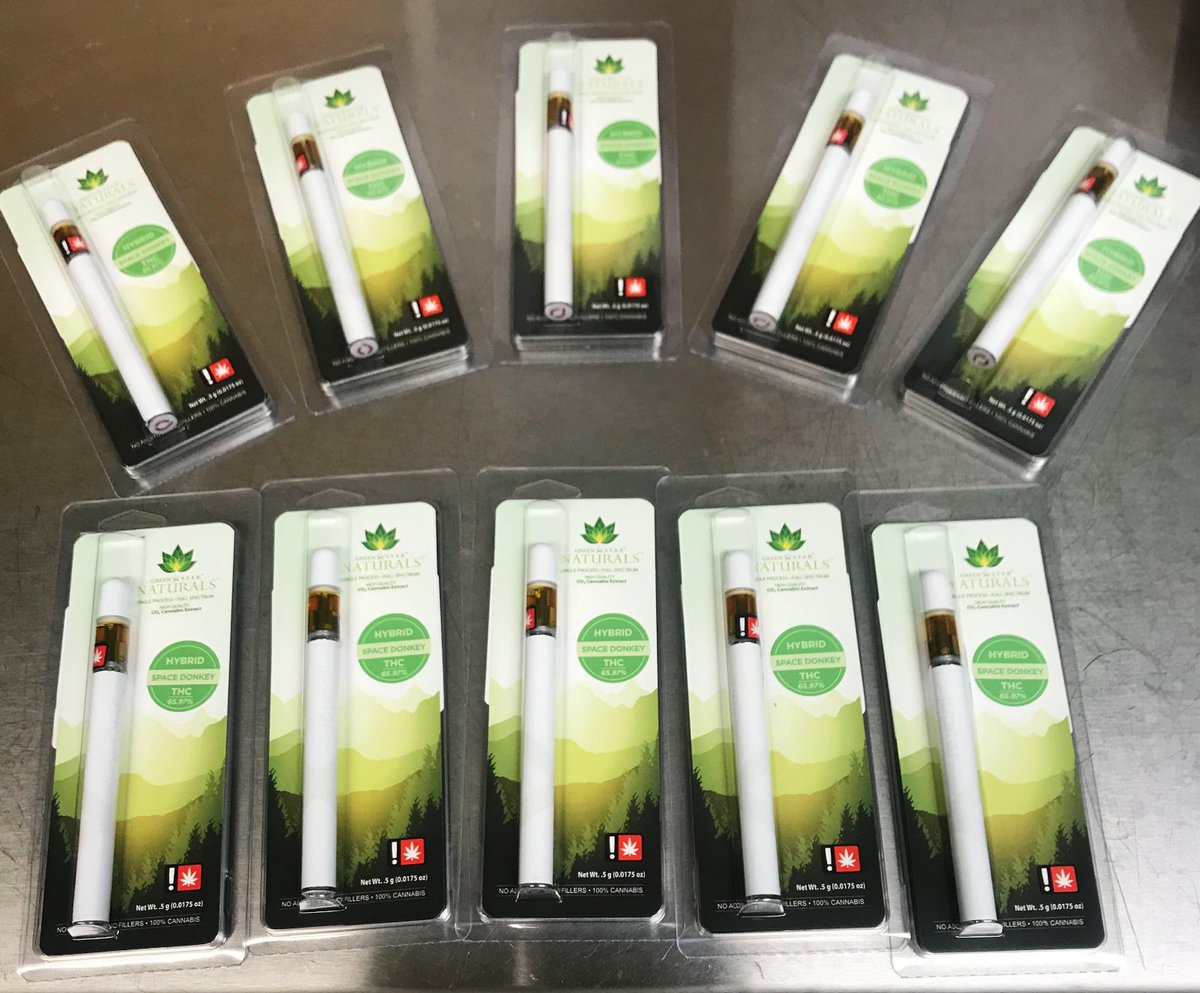 GS_Naturals's tweet image. At @GS_Naturals we produce strain-specific #CO2extracts that allow us to produce extracts with the flavonoids and flavor profile that the #cannabis flower gives off. 🌿⁠