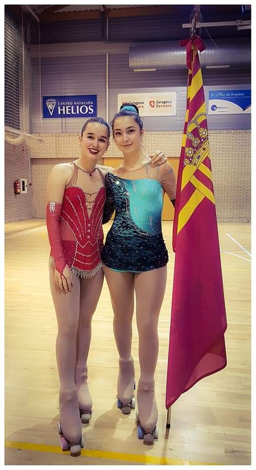 CPAlagon's tweet photo. La tarde de ayer no fue peor que el sábado en Helios. Destacar la segunda posición en categoría Júnior de Isabel García 😘😘
https://t.co/eLNKcvl3bE 
#sienteelpatinaje https://t.co/BFTk0E4HFm