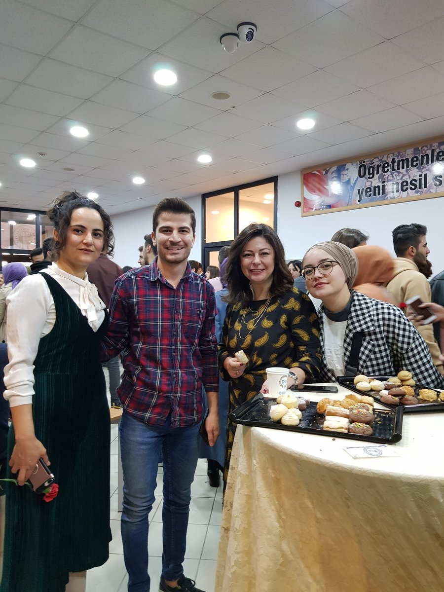 EfokKou's tweet photo. 24 Kasım Öğretmenler Günü  Etkinliği https://t.co/d2Lf3r5omm