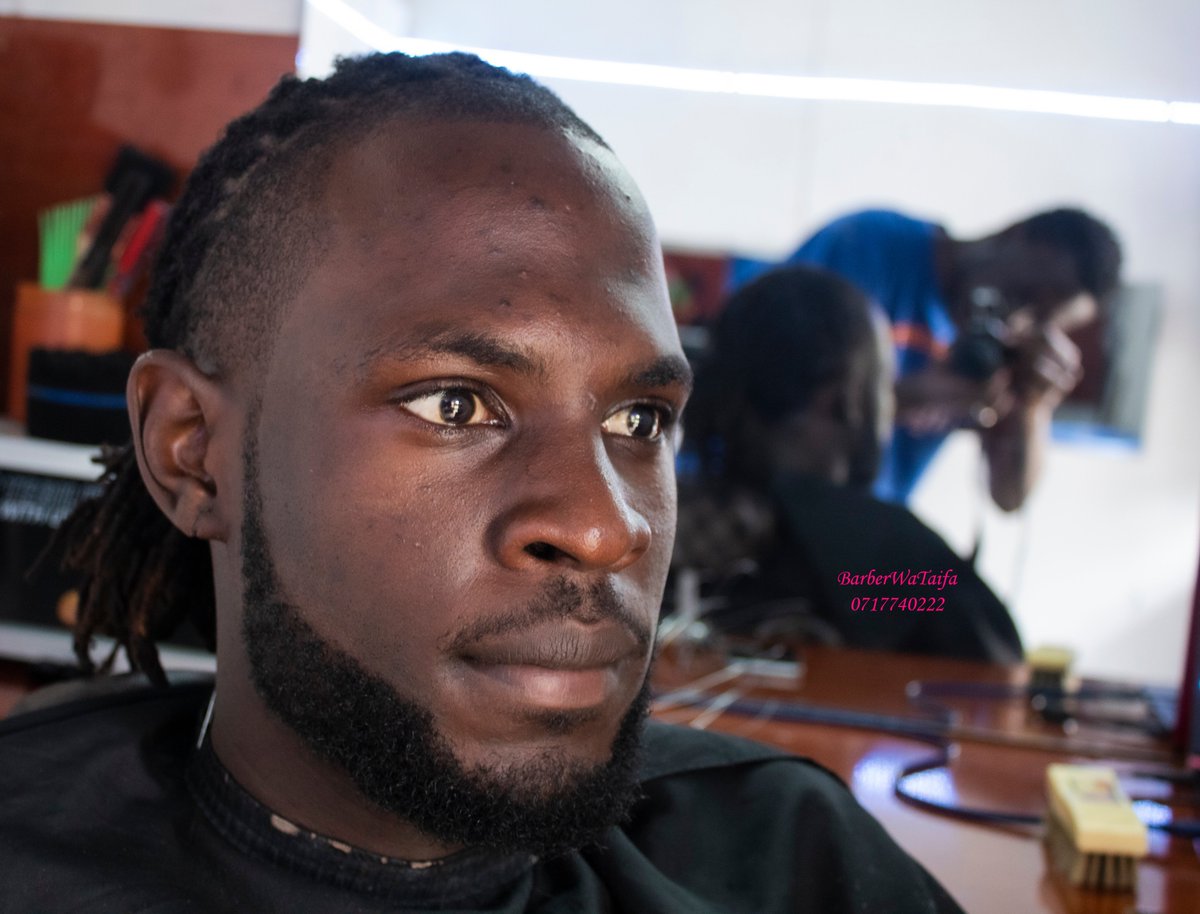 barberwataifa's tweet image. Another day above ground to be great.
Tembelea Last Hair Bender if you wanna
cheat on your barber. 😝 #FadeMaster.
#BeardGang. #FreshPrinceOfBelHair.🤘
@OsamaOtero pitia Lab kwa bill yangu