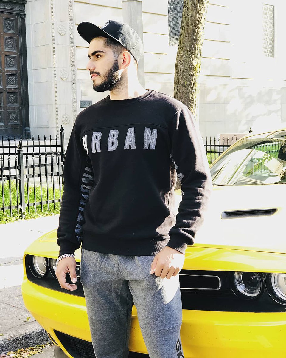 _devkapoor__'s tweet photo. Bagawat ke liye ijazat ki zaroorat nahi ... rok sake sher ko utni to kutton mein taqat nahi 💪🤘😎
JAI BAJRANGBALI 🙏
#devkapoor💪 • • •
FINALLY BACK WITH A LONG BREAK TWITTER FAM ❤ NEED YOUR LOVE AND SUPPORT AGAIN 💥 https://t.co/PDM4vfFKtn