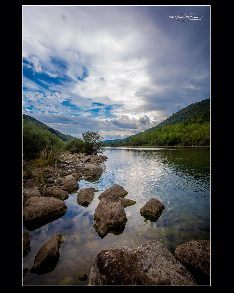 Brionnaud's tweet photo. #Espagne #Espana #Photographie #PHOTOS #PHOTO #photooftheday #photographer #photographe https://t.co/BLw9xf5O6Z
