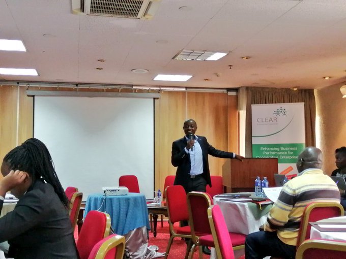 johnmtua's tweet photo. Governments are not meant to be innovators but rather regulators, therefore we need to give them something to regulate. #UndaFuture @PAWA254 @USAIDKenya
#JengaHustle https://t.co/fQel7Wik6I