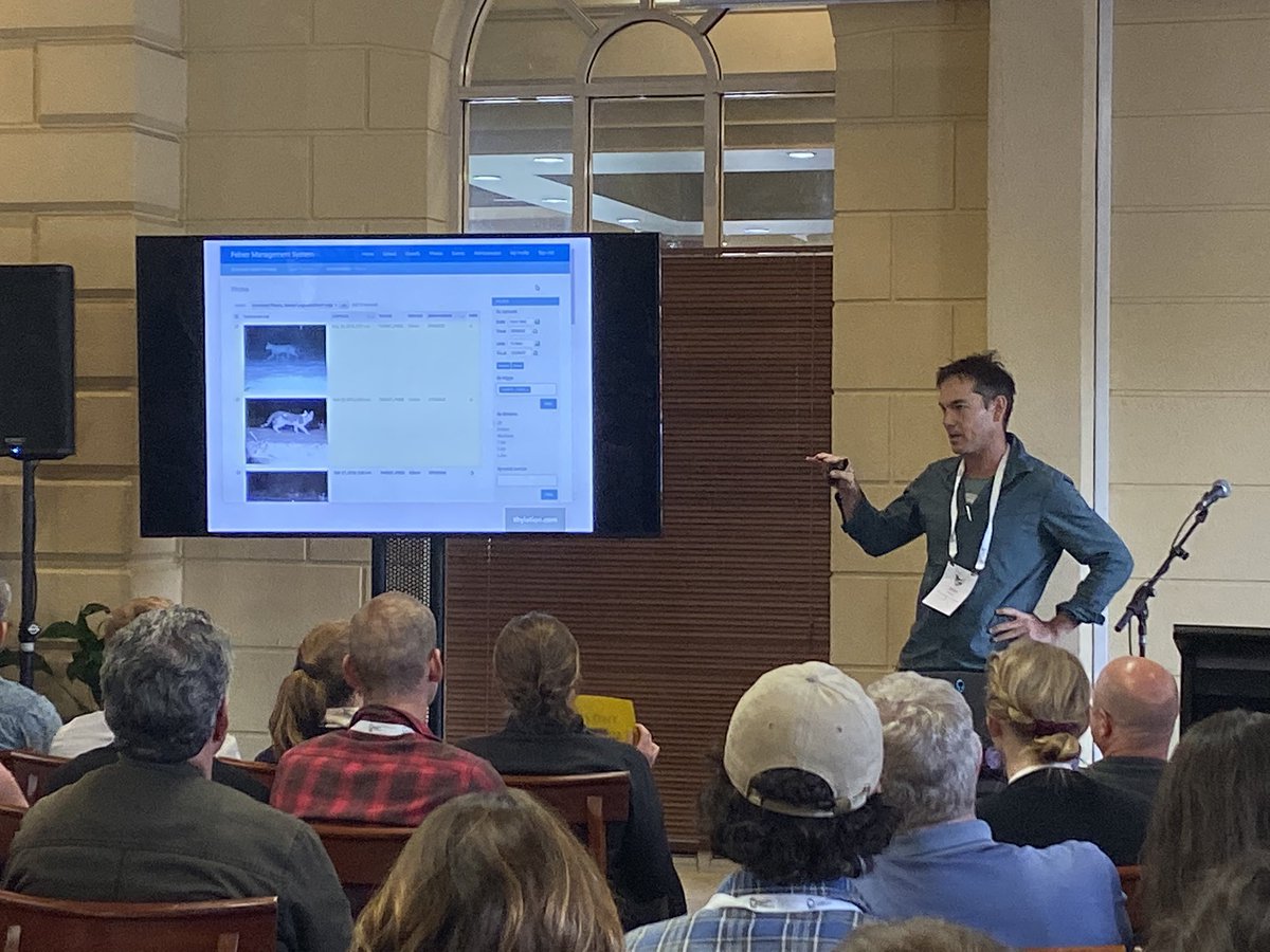 Judy_Dunlop's tweet photo. John Read: the Felixer feral cat grooming trap, being tested all over Australia. Pleased to announce that our Felixer units in WA have proved to be incredibly target specific and just been approved for use in toxic mode with 1080 gel. #ESAus19 #scienceourWA https://t.co/UqTomGjfOc