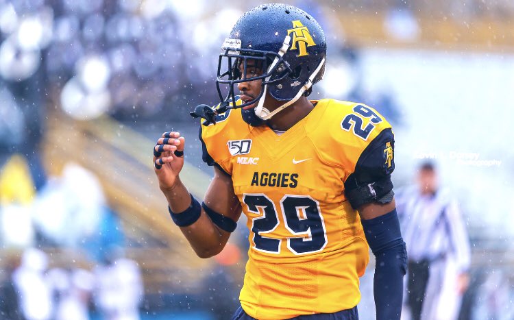 Mac_cain20's tweet photo. Blessed🙏🏽 #CelebrationBowlBound3x  💍 https://t.co/IoqsX3MYOp