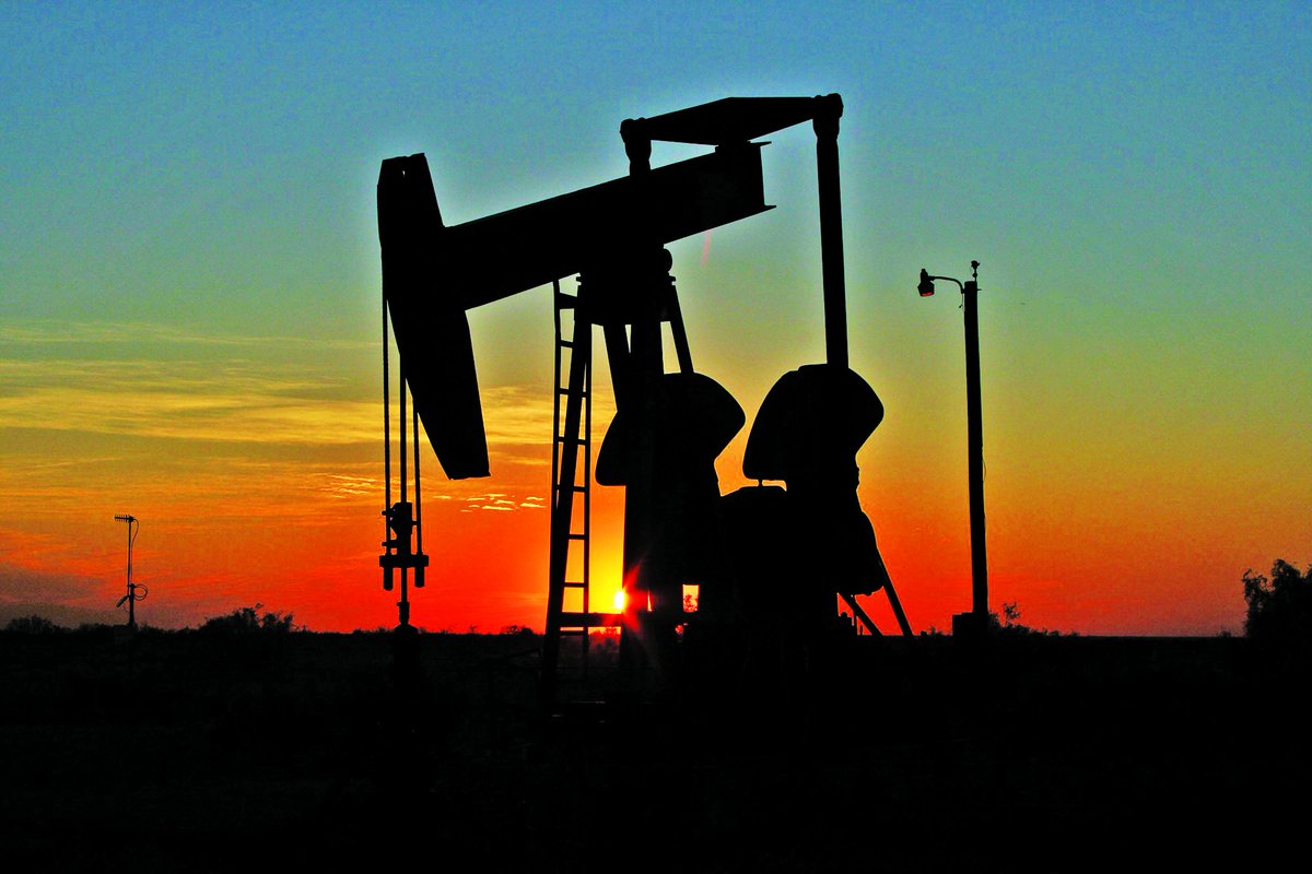 Karvycommodity's tweet photo. Oil prices began the week on a brighter note today, posting early gains as positive noises from Washington that the US-China could soon sign a deal to end their trade war.
For more details click on it https://t.co/XbJfrOdVjN
#Karvy #Commodity #Commoditymarket #Trend #crude #Oil https://t.co/ZBXzTbgRGg