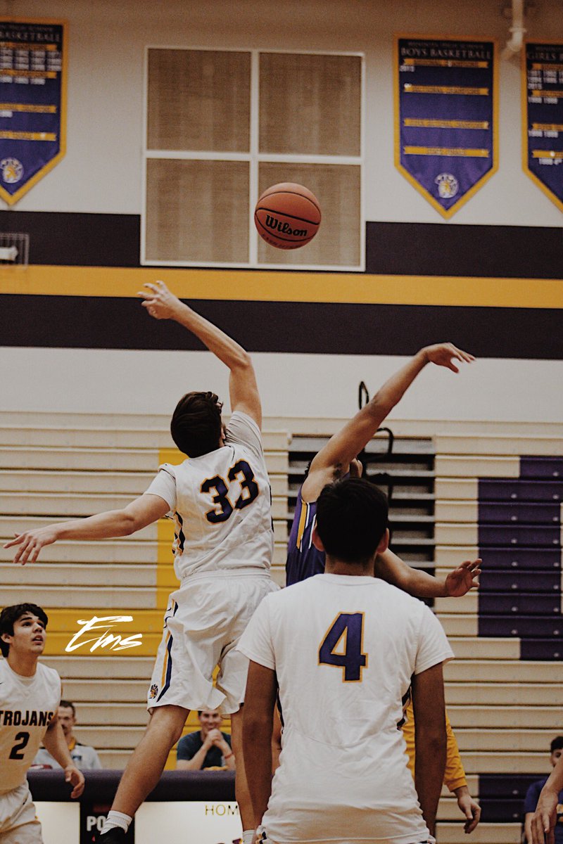 EmsVisuals's tweet image. It’s time to Turn it Up , Game On! 🏀

First game for Varsity basketball tomorrow at the Seneca Turkey Tournament vs. Newark at 8:00pm.  

Let’s Go Trojans! 
@MHSgetBuckets @nunn_coach