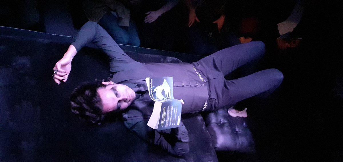 VamosAlTeatr0's tweet photo. Que historia, que final!! Amplia recomendación para el próximo domingo a las 7 p.m. @otrocuerpot en @ForoBellescene  con @GavoFigueira @GerGirotti y @ElsieFloress texto y dirección @Ponchote y una producción de @MirandaProducc 

Todos #vamosalteatro https://t.co/0dNdenETnU